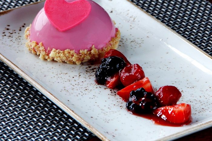 Raspberry Mousse, delectable dessert consisted of strawberry jelly, almond sponge and berries. Only at DoubleTree by Hilton Jakarta – Diponegoro.