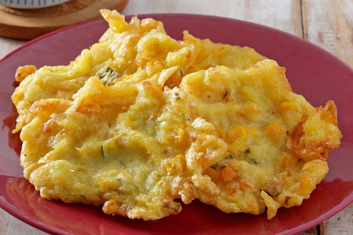Bakwan (vegetables fritters), will satisfy sweet and savory snack lovers alike
