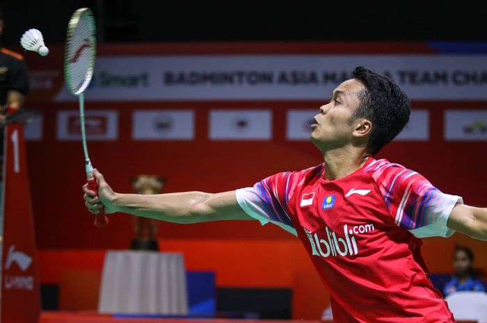 Pebulu tangkis tunggal putra Indonesia, Anthony Sinisuka Ginting, tampil pada laga pertama final Kejuaraan Beregu Asia 2020 di Manila, Filipina, Minggu (16/2/2020)