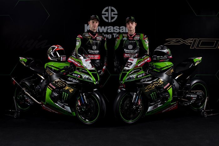 Jonathan Rea (kiri) dan Alex Lowes menjadi pembalap tim Kawasaki di ajang World Superbike 2020.