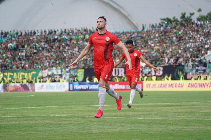 Marko Simic pada laga Persebaya vs Persija di final Piala Gubernur Jatim 2020