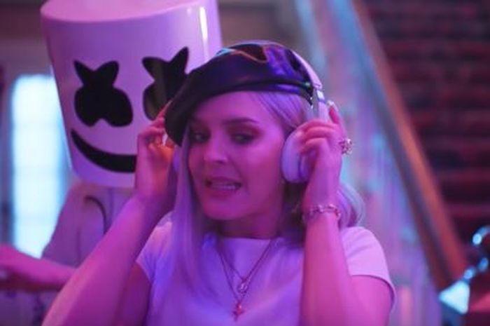 Chord dan Lirik Lagu 'FRIENDS' Milik Marshmello feat. Anne-Marie