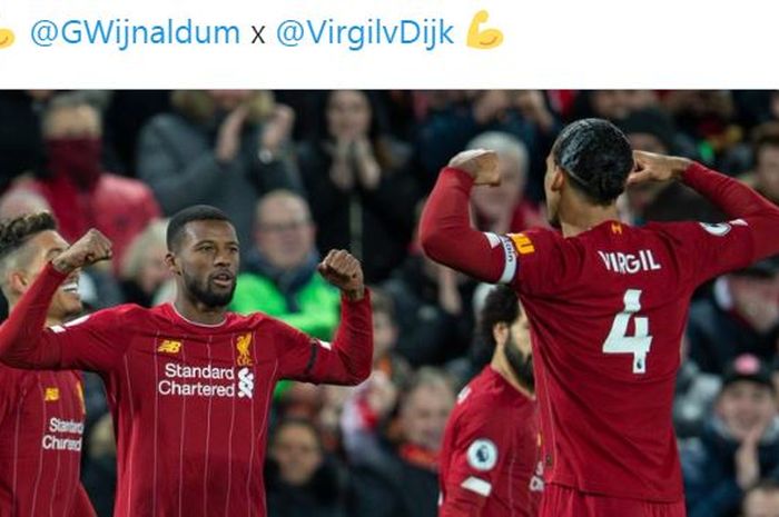 Gelandang Liverpool, Georginio Wijnaldum, merayakan golnya bersama Virgil van Dijk dalam laga Liga Inggris kontra West Ham United di Stadion Anfield, Senin (24/2/2020).