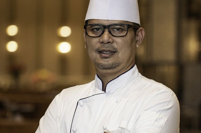 Chef Herry Nughraha of Asia Resturant, the Ritz Calton, Mega Kuningan.