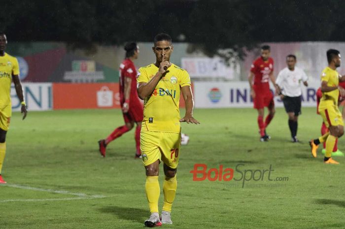 Renan Silva usai mencetak gol dalam laga Bhayangkara FC kontra Persija pada pekan ke-3 Shopee Liga 1 2020, Sabtu (14/3/2020) di Stadion PTIK, Jakarta.