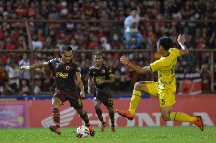 Ferdinand Sinaga ketika laga PSM Makassar melawan Barito Putera di Stadion Mattoanging, Makassar, Minggu (15/3/2020).
