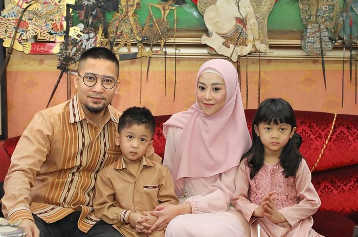  Curahan  Hati  Istri  Aktor Detri Warmanto yang  Sedang  Hamil  