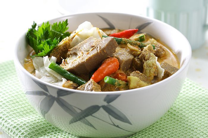 Hearty Kapau Curry for your lunch with family