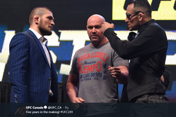 Khabib Nurmagomedov (kiri), Dana White (tengah), dan Tony Ferguson (kanan) saat melakoni staredown jelang beradu kuat di dalam octagon pada Sabtu (19/4/2020) atau Minggu WIB mendatang. 