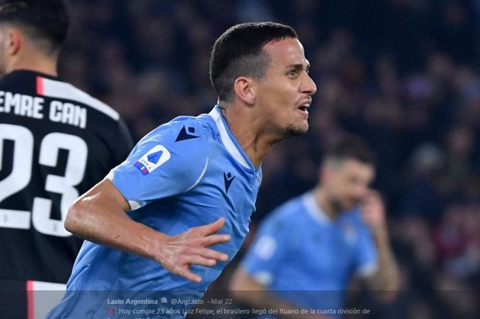 Pemain bertahan Lazio, Luiz Felipe, kabarnya sedang diincar oleh dua klub top Eropa, Barcelona dan Bayern Muenchen.