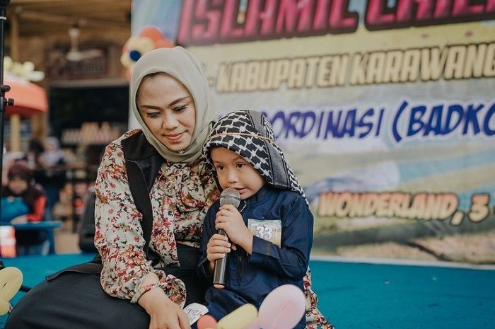 2 Tahun Lalu Ditelantarkan di Bawah Jembatan Tanpa Sehelai Benang pun