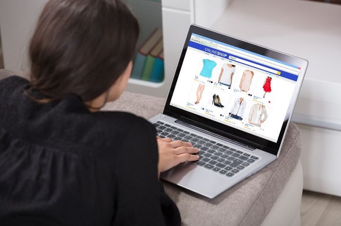 Mumpung #dirumahaja, yuk ramaikan festival belanja online brand lokal pertama di Indonesia yang akan diselenggarakan pada 25-27 April nanti.