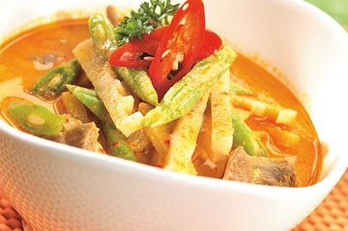 Spicy but tasty Lodeh Rebung Bumbu Kuning