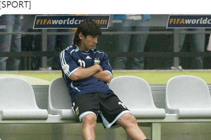 Terungkap sudah penyebab megabintang timnas Argentina, Lionel Messi, menjadi penghangat bangku cadangan pada perempat final Piala Dunia 2006 kontra timnas Jerman.