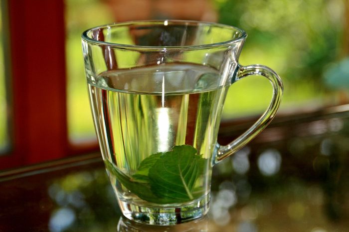 Perut Kembung Bikin Tak Nyaman, Coba Atasi dengan Minum 4 Jenis Teh Ini