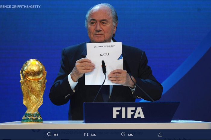 Mantan Presiden FIFA, Sepp Blatter, saat penentuan Qatar sebagai tuan rumah Piala Dunia 2022.