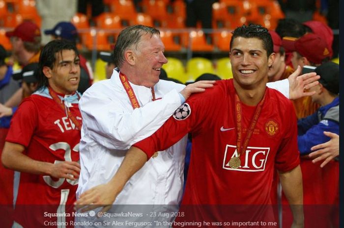 Kebersamaan Cristiano Ronaldo dan Sir Alex Ferguson di Manchester United.