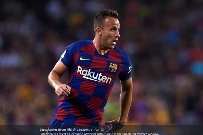 Gelandang Barcelona, Arthur Melo, dikabarkan menjadi salah satu pemain yang masuk ke dalam daftar belanja Inter Mian musim panas ini.