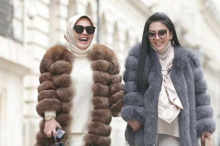 Syahrini dan Aisyahrani
