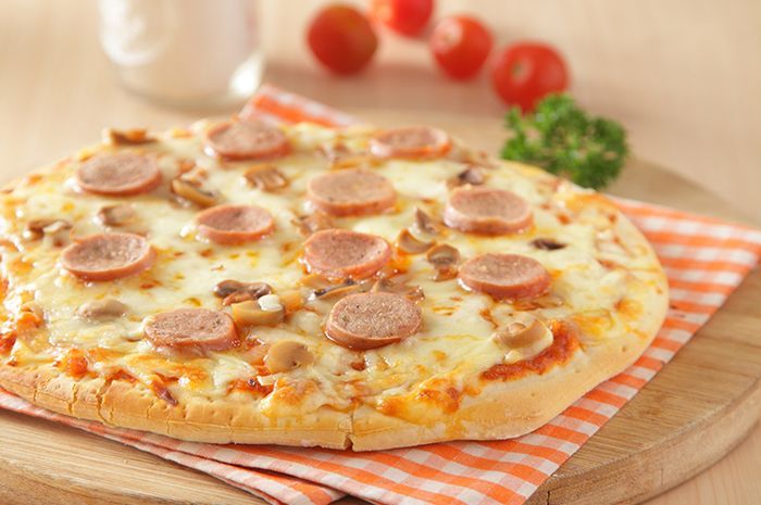 Resep Pizza Sosis Jamur, Hidangan Istimewa yang Bisa Dibuat Dengan 5 Bahan Saja