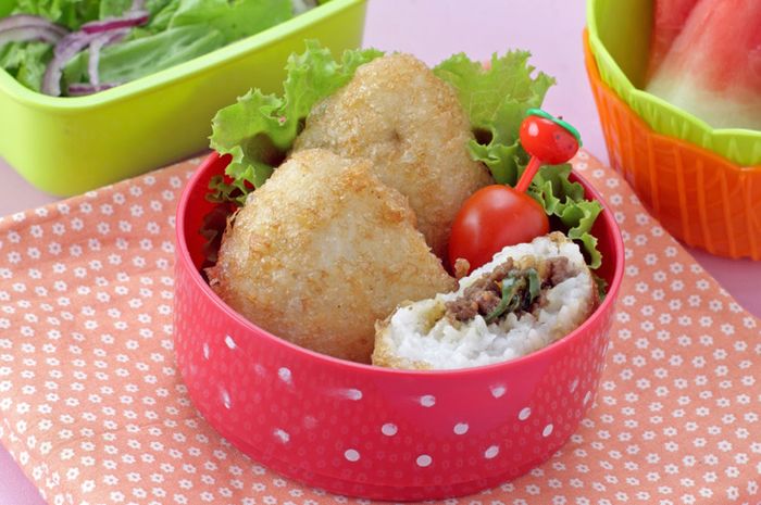 Resep Nasi Kepal Goreng Enak, Olahan Nasi Lezat Untuk Pilihan Menu