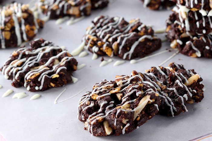 Kue Kenari Kismis