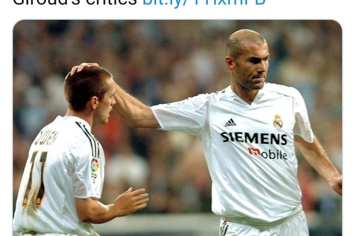 Michael Owen dan Zinedine Zidane saat membela Real Madrid