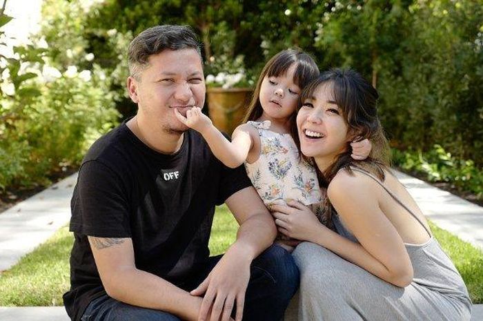 Rayakan Kenaikan Kelas Gempi, Gisella Anastasia dan Gading