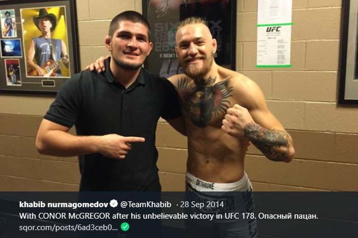 Dua petarung UFC yang terlibat rivalitas legendaris, Khabib Nurmagomedov (kiri) dan Conor McGregor (kanan) pada tahun 2014 silam. 