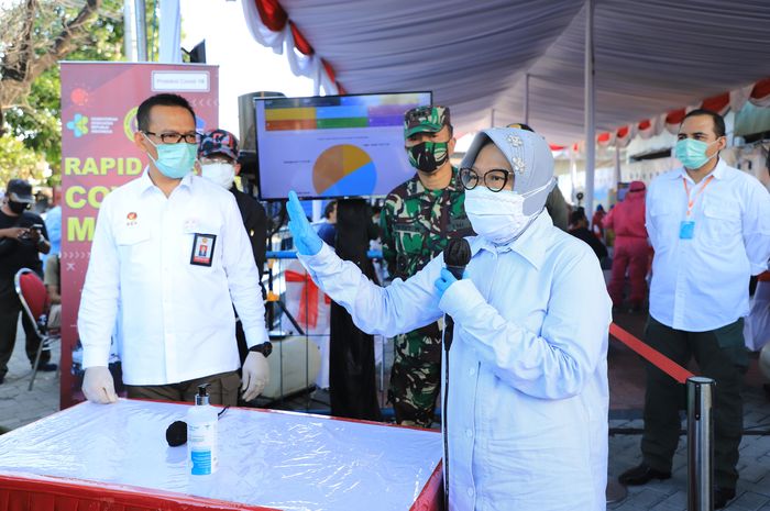 Risma tanggapi kasus corona di Jatim