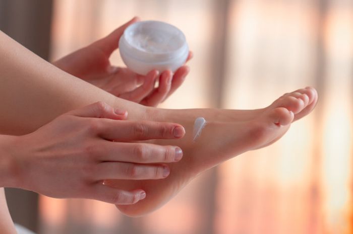 Rekomendasi Foot Cream Untuk Mengatasi Kaki Kering dan Pecah-pecah di Bawah  30 Ribu Rupiah #DiRumahAjaBisaCantik - Semua Halaman - Stylo