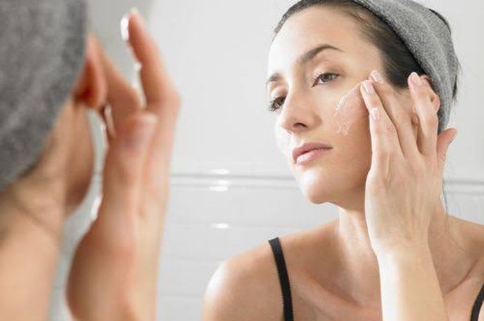 Bukannya Mulus, Skincare Justru Bisa Berbahaya Jika Dipakai Berlapis
