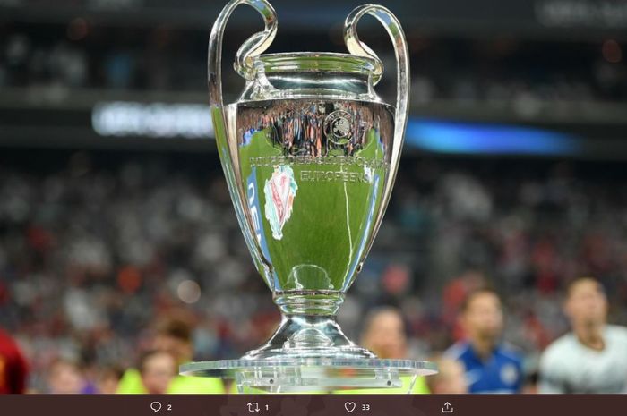Trofi Liga Champions dipamerkan pada gelaran final Liga Champions musim 2018-2019.