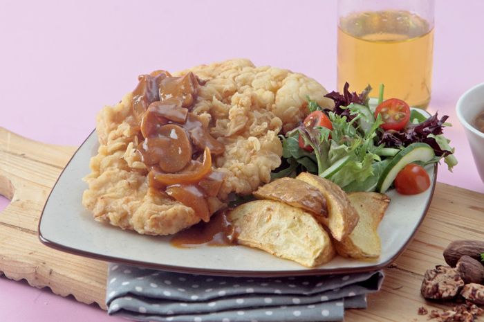 Resep Steak Ayam Saus Semur Enak, Hidangan Ala Eropa 
