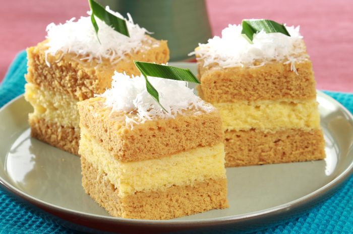 Kue Kukus Kelapa Gula Merah