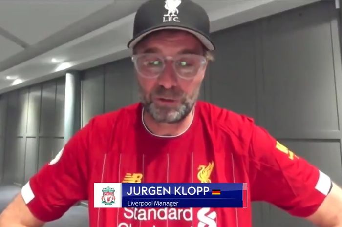 Juergen Klopp berkaca-kaca saat diwawancarai Sky Sport usai timnya dipastikan menjadi juara Liga Inggris musim 2019-2020 pada Kamis (25/6/2020) atau Jumat dini hari WIB.