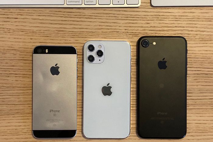 Perbandingan Ukuran Dummy Iphone 12 5 4 Inci Dengan Iphone 7 Iphone Se Semua Halaman Makemac Perbandingan Ukuran Dummy Iphone 12 5 4 Inci Dengan Iphone 7 Iphone Se Semua Halaman Makemac