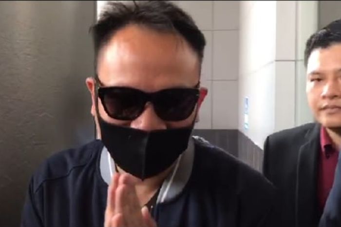 Vicky Prasetyo di Kejaksaan Jakarta Selatan