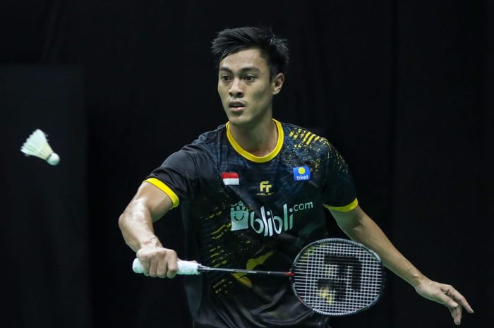 Shesar Hiren Rhustavito kesepian menjadi satu-satunya pebulu tangkis tunggal putra di Swiss Open 2021.