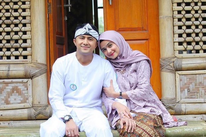 Saking Ngebet Liburan, Hengky Kurniawan dan Sang Istri sampai Minta
