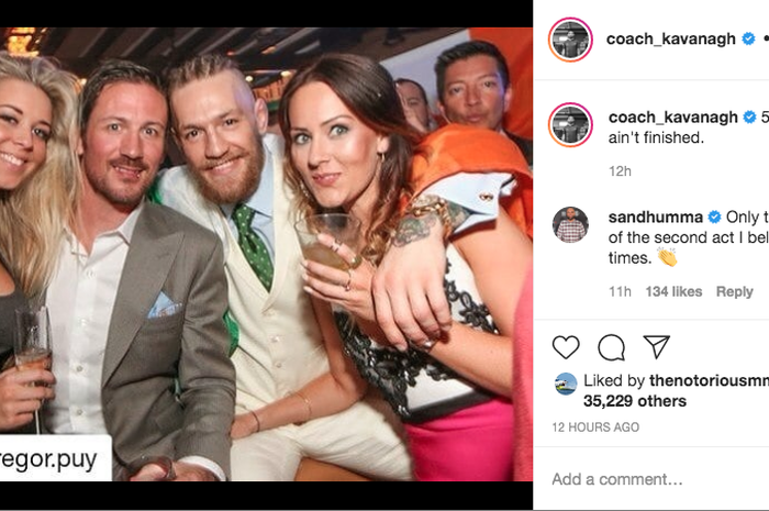 John Kavanagh unggah foto kebersamaan dengan Conor McGregor. 