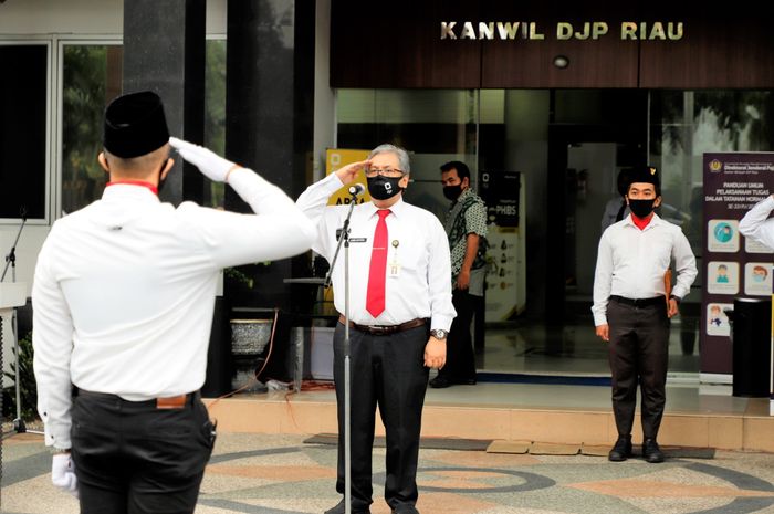 Tunjangan Paling Rendah Rp 5 3 Juta Ini Alasan Kenapa Gaji Pns Pajak Paling Tinggi Di Indonesia Semua Halaman Fotokita Tunjangan Paling Rendah Rp 5 3 Juta Ini Alasan Kenapa Gaji Pns Pajak Paling Tinggi Di Indonesia Semua Halaman Fotokita