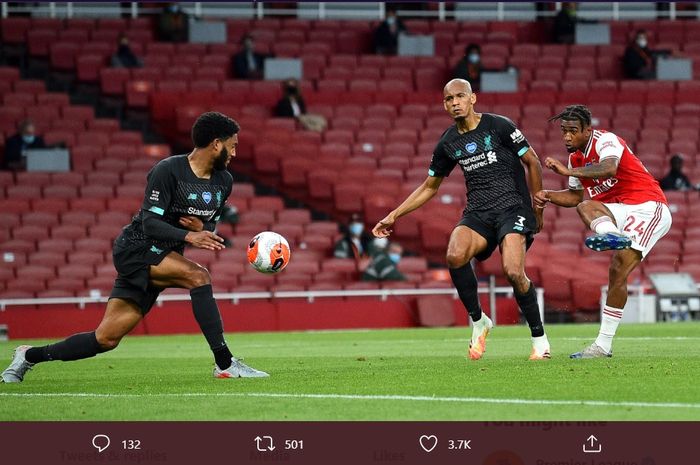 Reiss Nelson berhasil mencetak gol untuk Arsenal ketika menghadapi Liverpool pada laga pekan ke-36 Liga Inggris, Rabu (15/7/2020) waktu setempat.