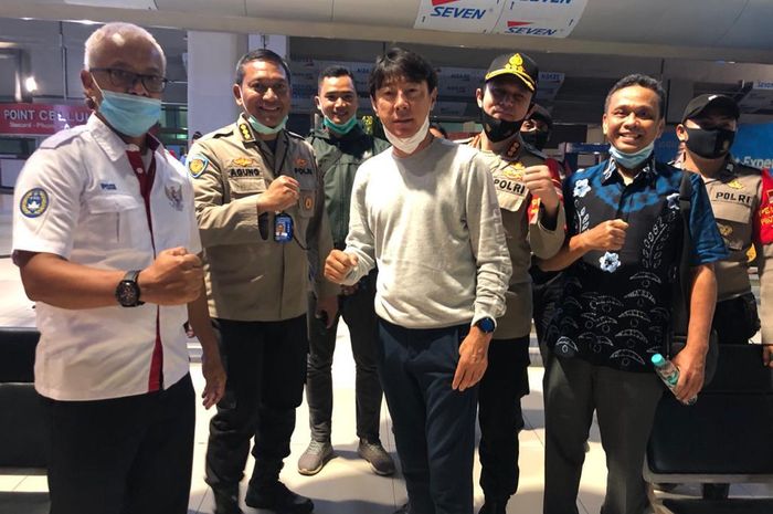 pelatih timnas Indonesia, Shin Tae-yong, yang telah tiba di Jakarta pada Rabu (22/7/2020) malam.