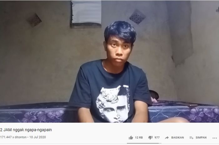 Youtuber ini diem aja nggak ngapain-ngapain selama 2 jam, tapi yang nonton banyak banget sob