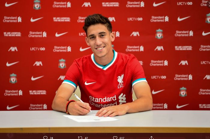 Rekrutan terbaru Liverpool, bek kiri dari Olympiakos, Kostas Tsimikas.