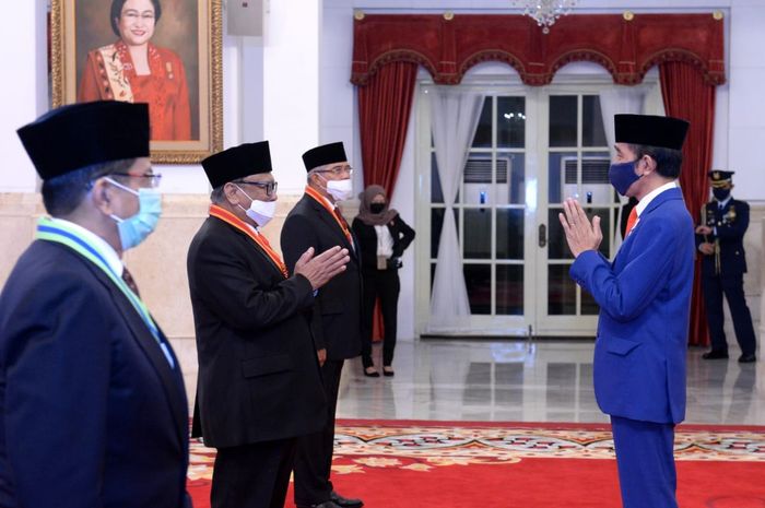 Hari Ini, Presiden Jokowi Anugerahkan Tanda Jasa dan Kehormatan bagi 53