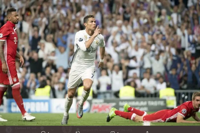 Selebrasi penyerang Real Madrid, Cristiano Ronaldo  usai menjebol gawang Bayern Muenchen pada laga perempat final Liga Champions 2016-2017