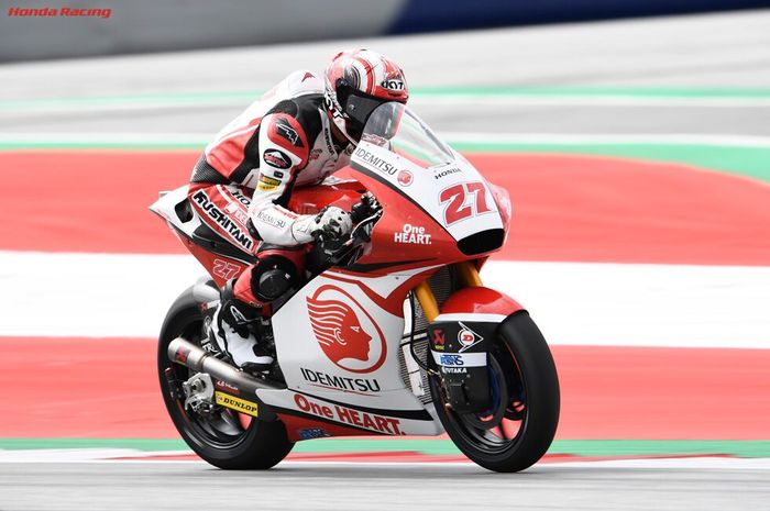 Pembalap Indonesia, Andi Gilang, berhasil mengungguli jaura dunia Moto3 pada kualifikasi moto2 Austria 2020. 