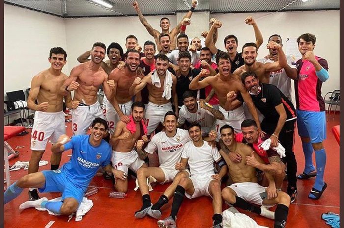 Sevilla, merayakan kelolosan ke final Liga Europa 2019-2020.